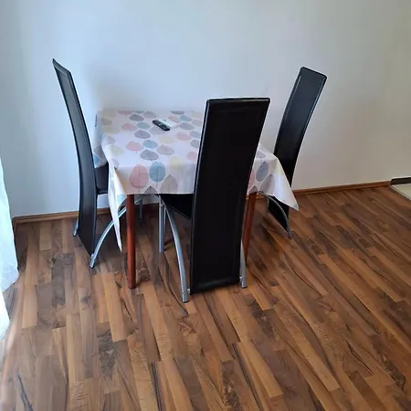 Nnnnn Apartman Bilice